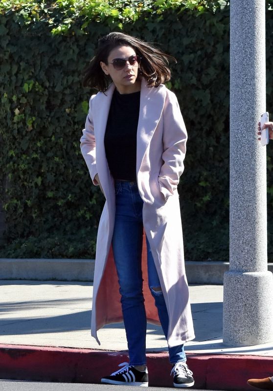 Mila Kunis - Leaving a Hair Salon in Los Angeles 02/23/2018