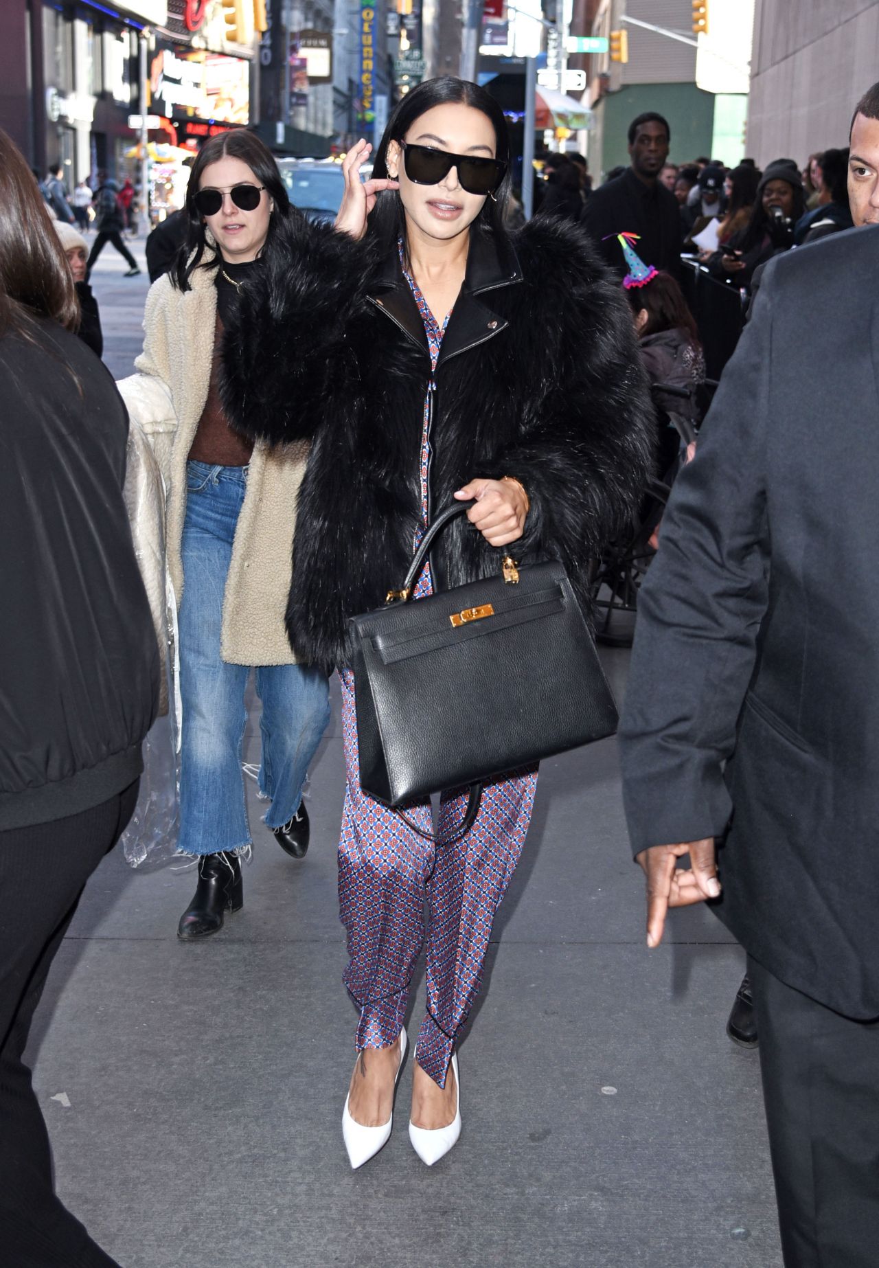 Naya Rivera Arriving to the MTV TRL Studios in NYC • CelebMafia
