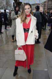 Niomi Smart - Arriving to Christopher Kane Show at LFW 02/19/2018