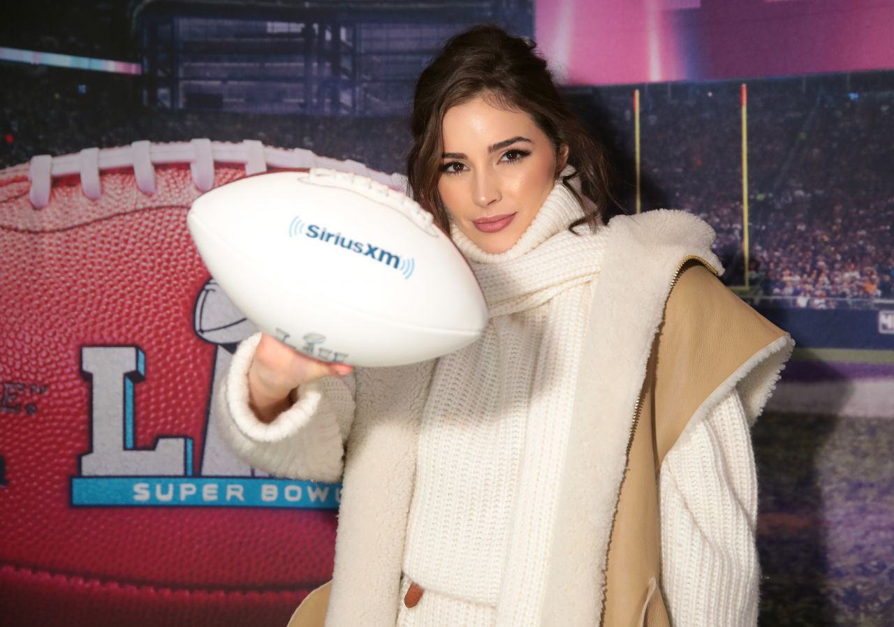 Olivia Culpo - SiriusXM at Super Bowl LII Radio Row in Bloomington, Mn