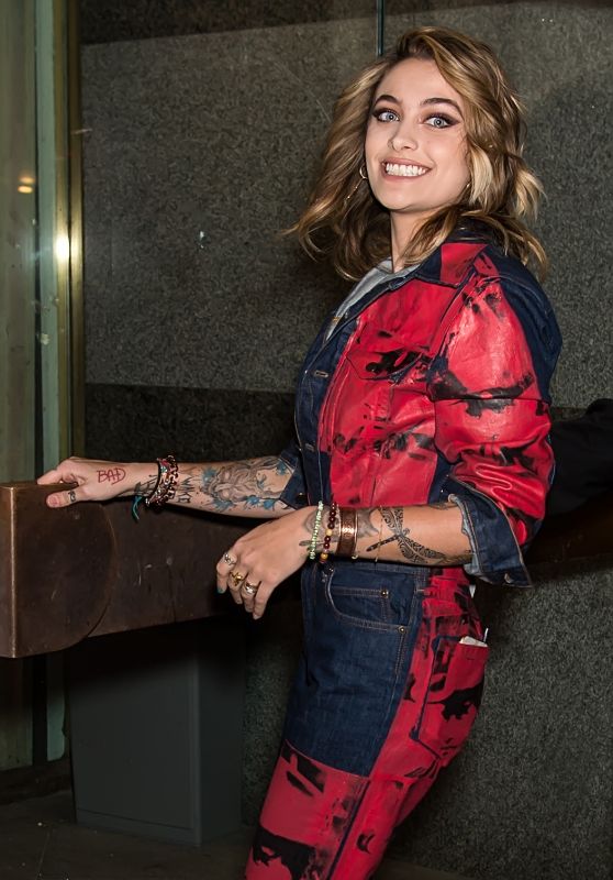 Paris Jackson - Arrives at the Calvin Klein Collection Fashion Show in NYC