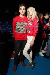 Pyper America – Tommy Hilfiger Show SW18 in Milan • CelebMafia