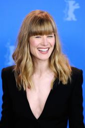 Rosamund Pike - "7 Days in Entebbe" Photocall in Berlin