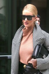 Rosie Huntington-Whiteley Style and Fashion - Leaving Her Hotel in NYC 02/11/2018