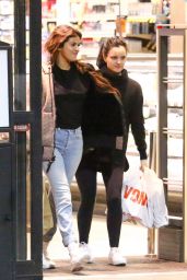 Selena Gomez at Vons Supermarket in LA 02/21/2018