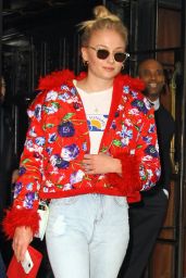 Sophie Turner in Casual Outfit Leaving Her Hotel in New York City 02/24/2018