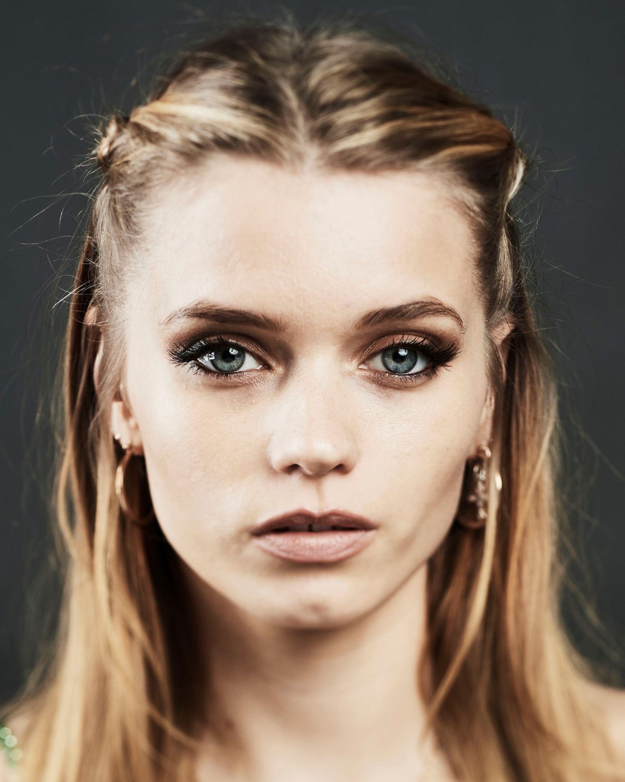 abbey-lee-kershaw-deadline-studio-portraits-at-sxsw-2018-4.jpg