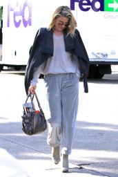 Ali Larter - Out for Lunch at Gracias Madre in West Hollywood