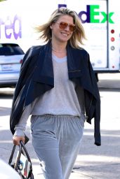 Ali Larter - Out for Lunch at Gracias Madre in West Hollywood