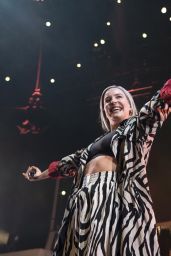 Anne-Marie Performing Live at the Roundhouse in London 03/22/2018