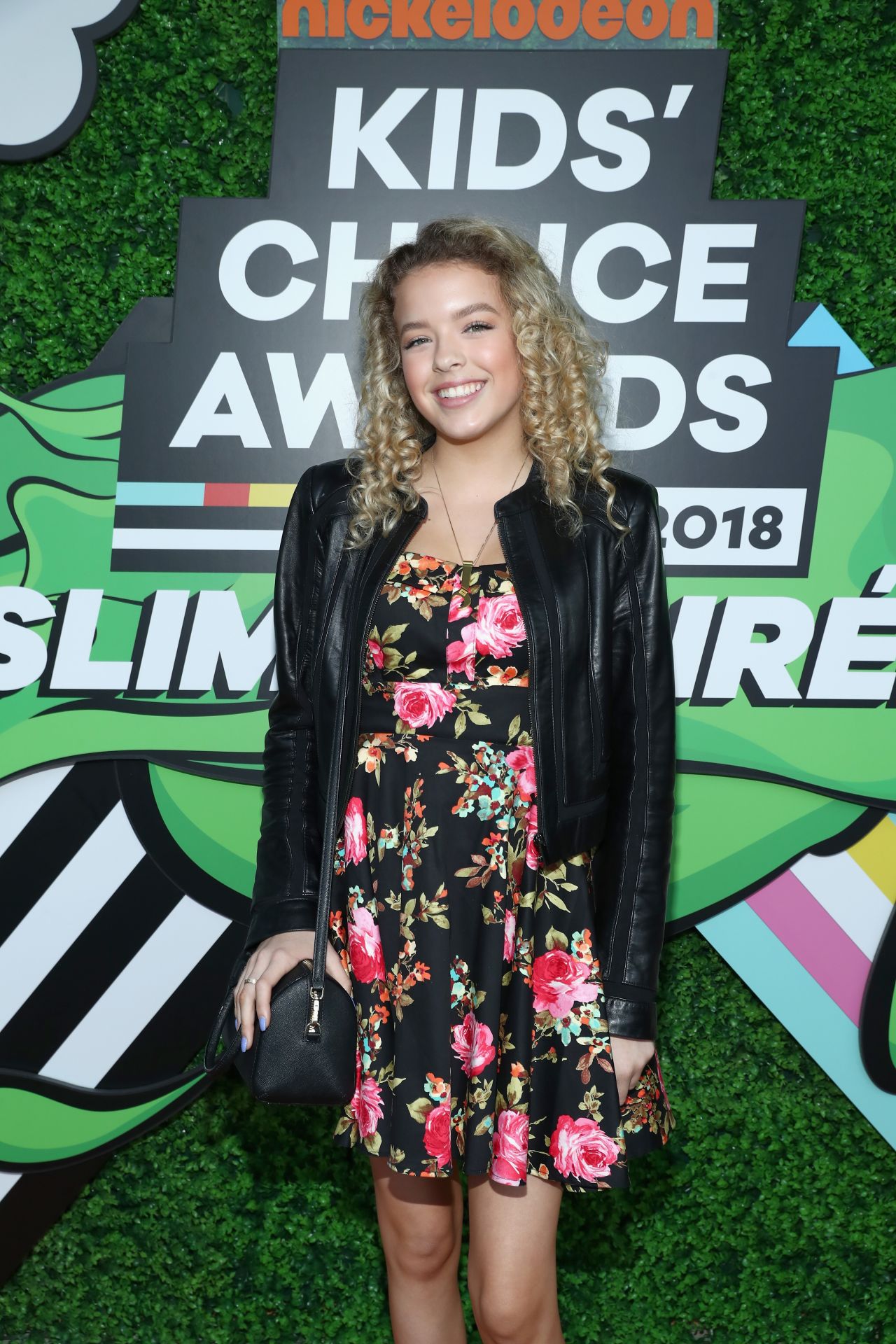 Ashley Reynolds – 2018 Kids’ Choice Awards • CelebMafia