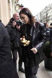 Bella Hadid - Arrives in Paris 03/27/2018