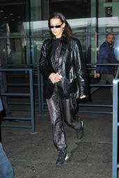 Bella Hadid - Arrives in Paris 03/27/2018