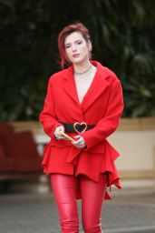 Bella Thorne at the Four Seasons in Beverly Hills 03/14/2018