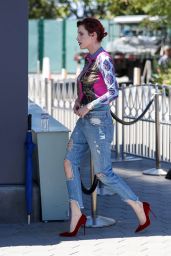 Bella Thorne - Extra at Universal Studios Hollywood in Studio City 03/27/2018