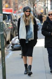 Candice Swanepoel - Stroll in NYC 03/22/2018