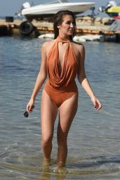 Chloe Goodman in Swimsuit - Holiday on the Beaches of Dubai