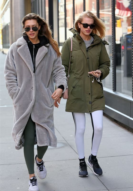 Daphne Groeneveld With a Female Friend - Out in New York City 03/05