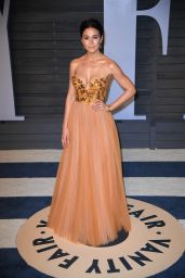 Emmanuelle Chriqui – 2018 Vanity Fair Oscar Party in Beverly Hills