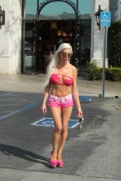 Frenchy Morgan - Leaving a Sees Candy in Malibu 03/18/2018