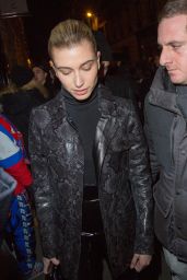 Hailey Baldwin – Outside the Off-White Show, Paris Fashion Week 03/01/2018