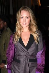 Iskra Lawrence - Off-White Fashion Show in Paris 03/01/2018
