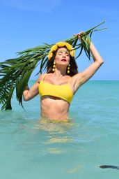 Jennifer Nicole Lee in Swimsuit - Photoshoot in Miami 03/06/2018