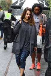 Jessica Alba - Arrives to the Gym in Los Angeles 03/10/2018