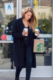 Jessica Alba - Stops by Starbucks in Culver City 02/27/2018