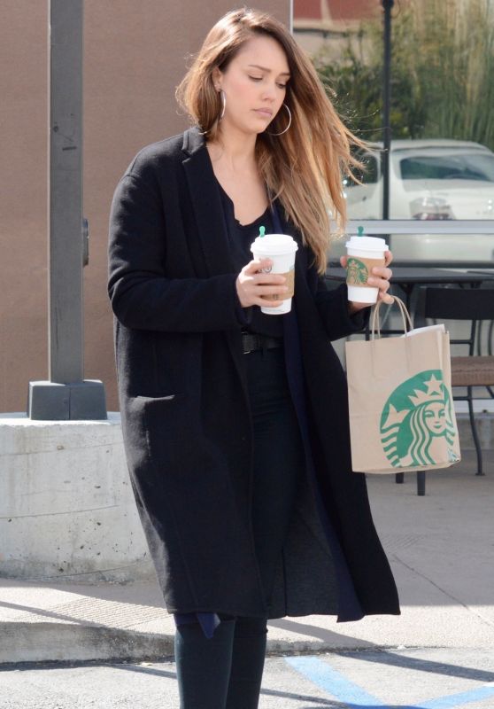 Jessica Alba - Stops by Starbucks in Culver City 02/27/2018