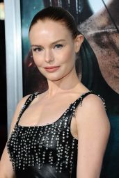 Kate Bosworth – “Tomb Raider” Premiere in Hollywood