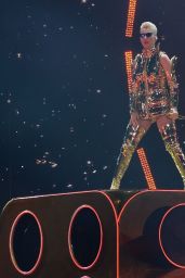 Katy Perry Performs Live at Allianz Parque in Sao Paulo