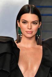 Kendall Jenner – 2018 Vanity Fair Oscar Party in Beverly Hills