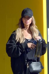 Lauren Pope Went to a Gym Close to Her Hotel in Barcelona