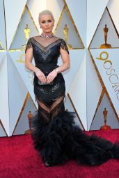 Lindsey Vonn – Oscars 2018 Red Carpet