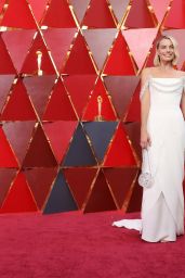 Margot Robbie – Oscars 2018 Red Carpet