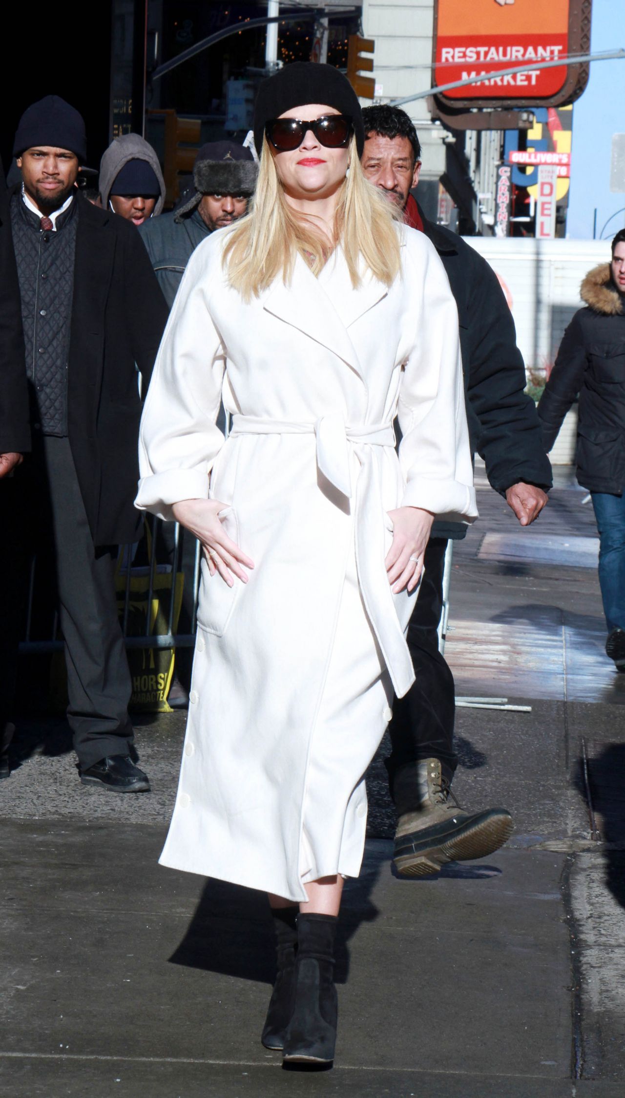 Reese Witherspoon in Wintery White Coat - GMA in New York 03/08/2018