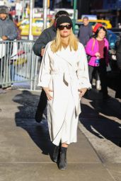 Reese Witherspoon in Wintery White Coat - GMA in New York 03/08/2018