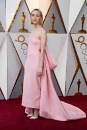 Saoirse Ronan – Oscars 2018 Red Carpet