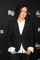 Sara Gilbert – “Roseanne” TV Show Premiere in LA
