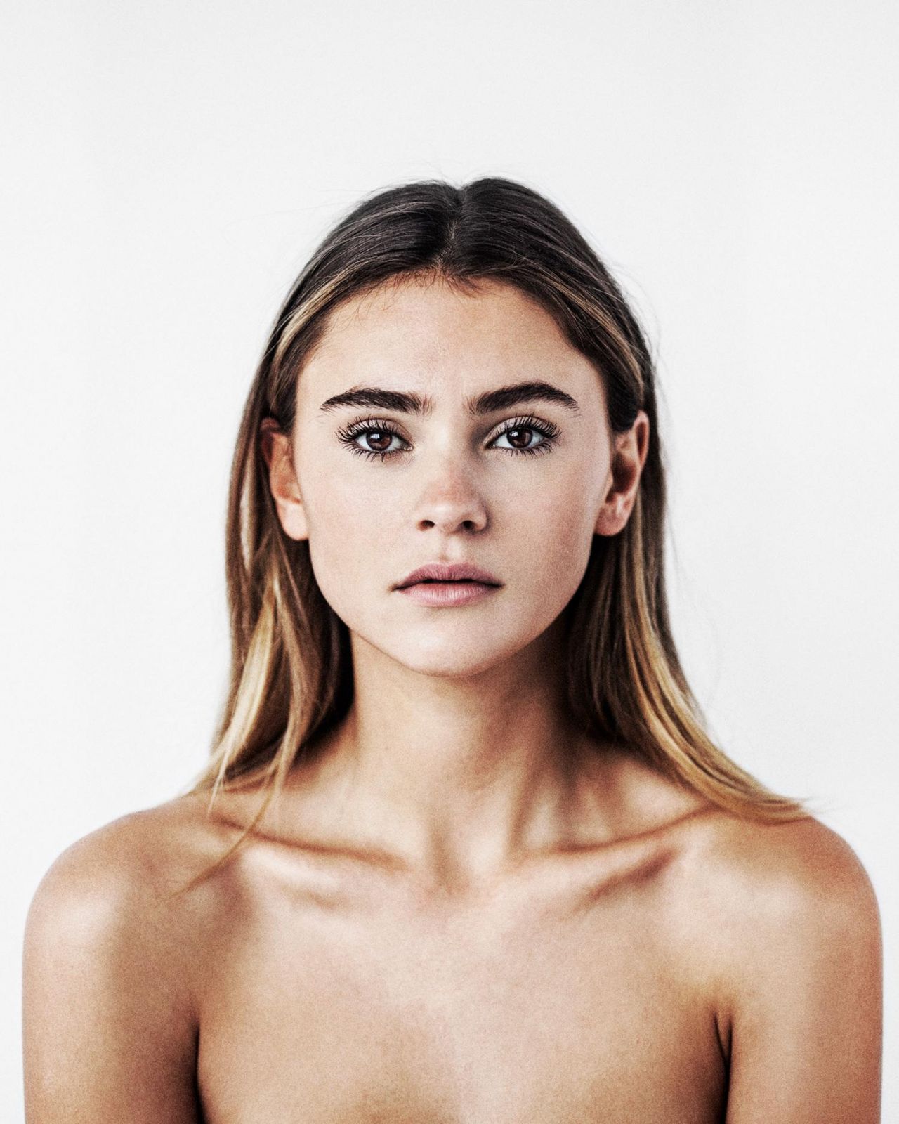 Stefanie Giesinger - Photoshoot 2018.