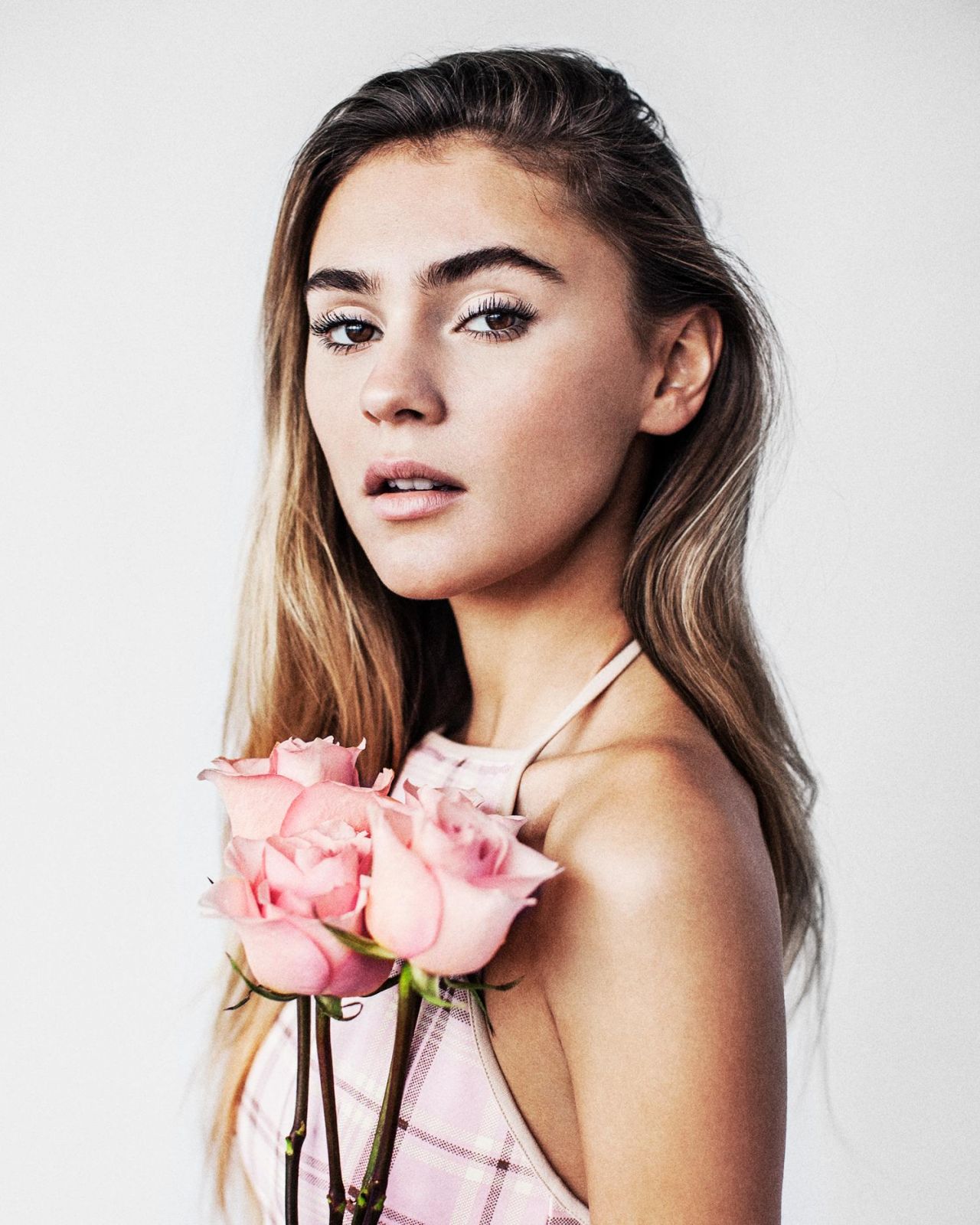 Stefanie Giesinger - Photoshoot 2018 • CelebMafia