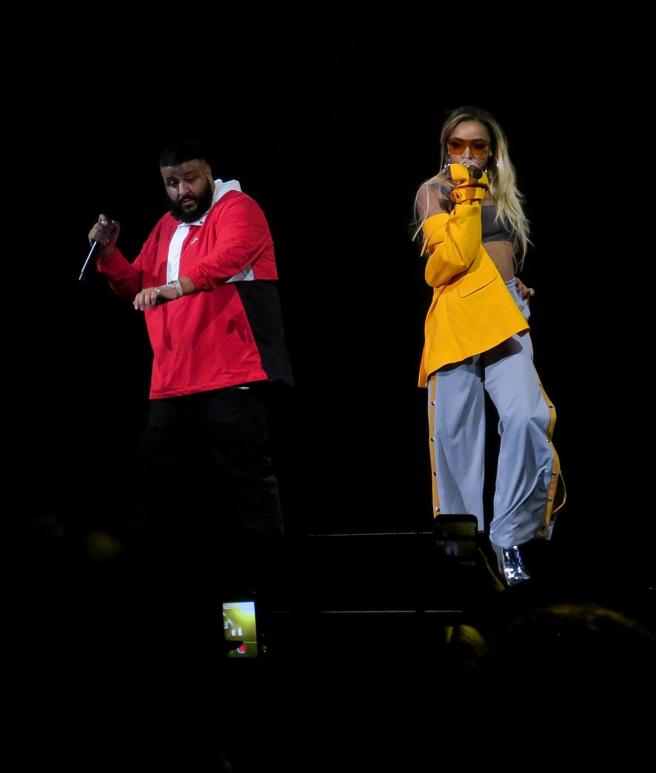 Tinashe on Stage With DJ Khaled at the Forum in Los Angeles • CelebMafia