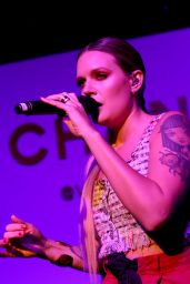 Tove Lo Performing Live - Chanel Pre-Oscars Event in Los Angeles