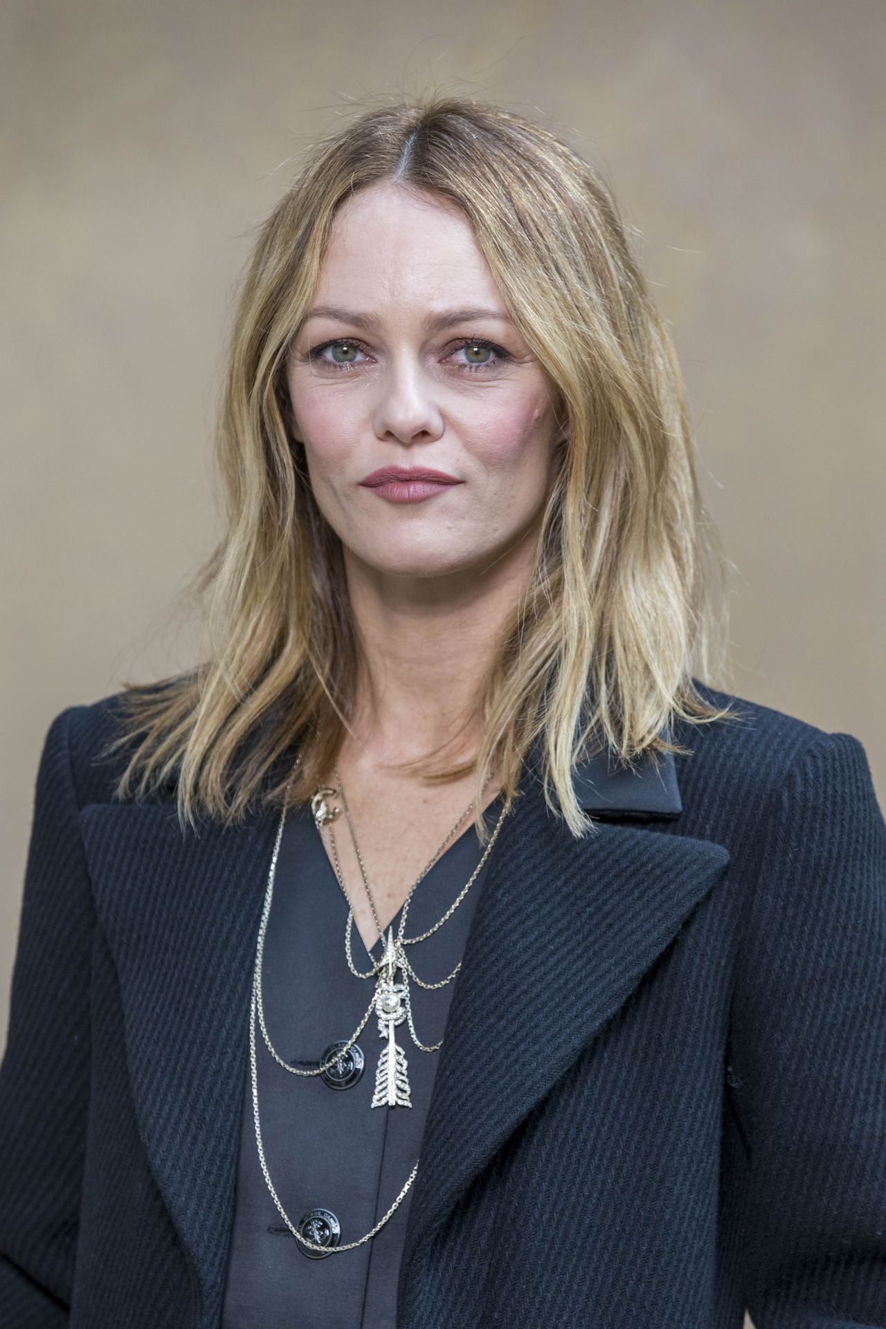 Vanessa Paradis Latest Photos - CelebMafia