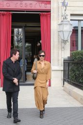 Victoria Beckham - Leaving La Reserve Hotel in Paris