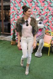 Blanca Blanco Poses With the Easter Bunny in Los Angeles 03/30/2018