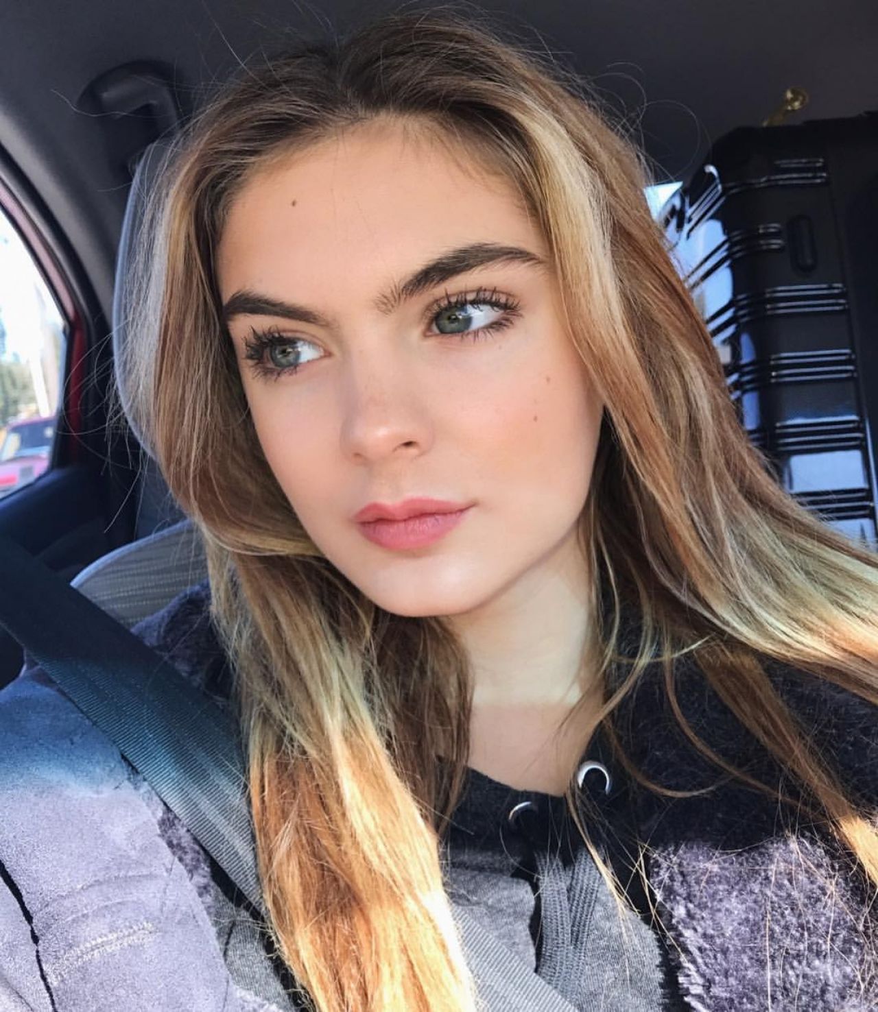 Brighton Sharbino – Social Media 04/03/2018 • CelebMafia