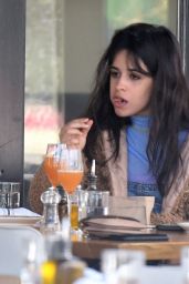 Camila Cabello With Her Mother at the Italian Restaurant Obica in West Hollywood