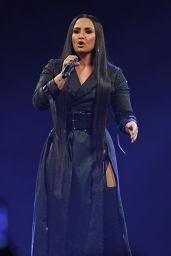 Demi Lovato - Performs Live in Miami 03/30/2018